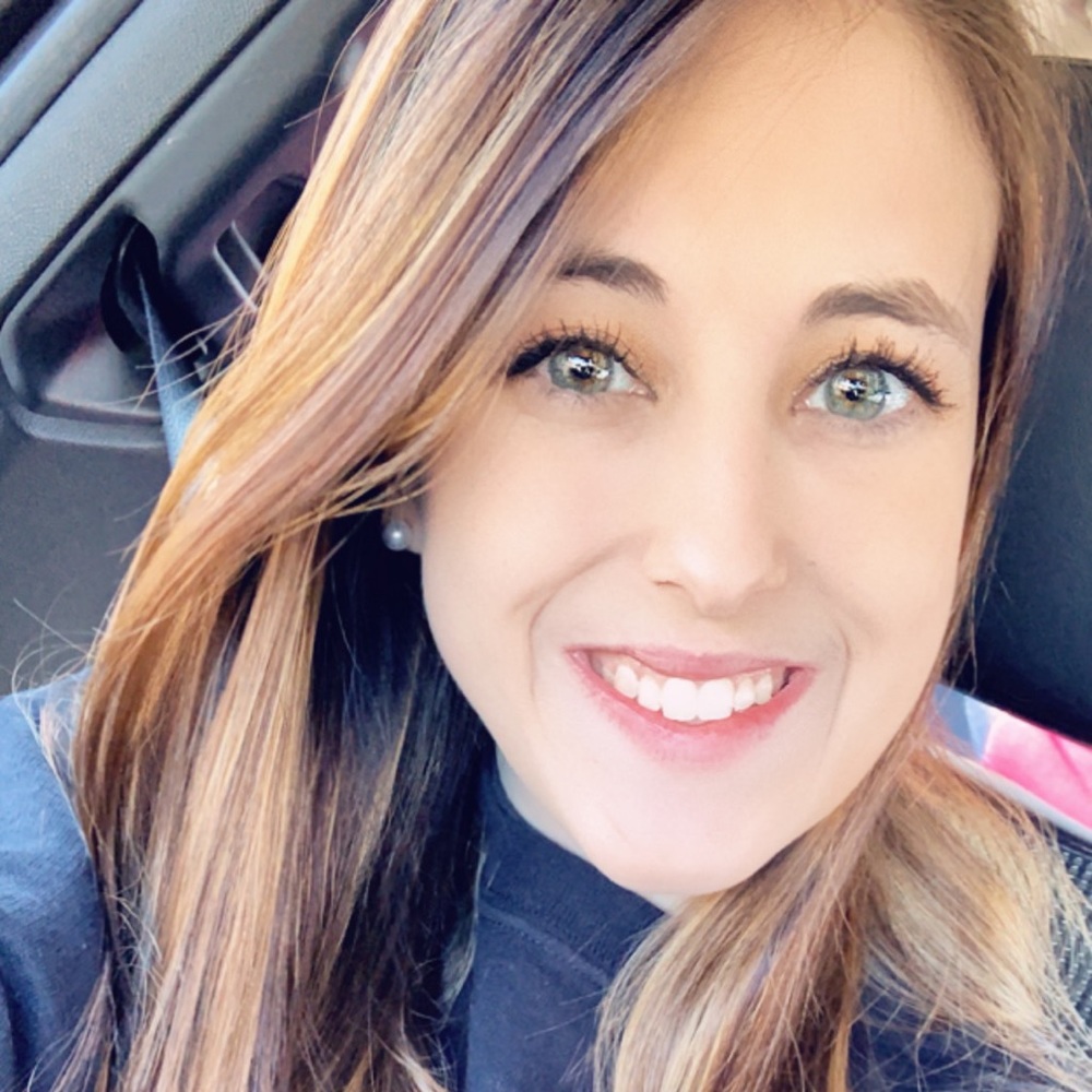 Meet your Posher, Kelli